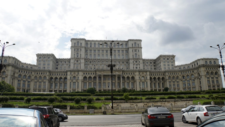 Bucarest. Parlamento