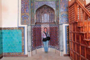 Mihrab de la mezquita . Bukhara