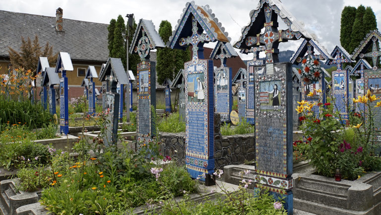 Cementerio alegre de Sapanta